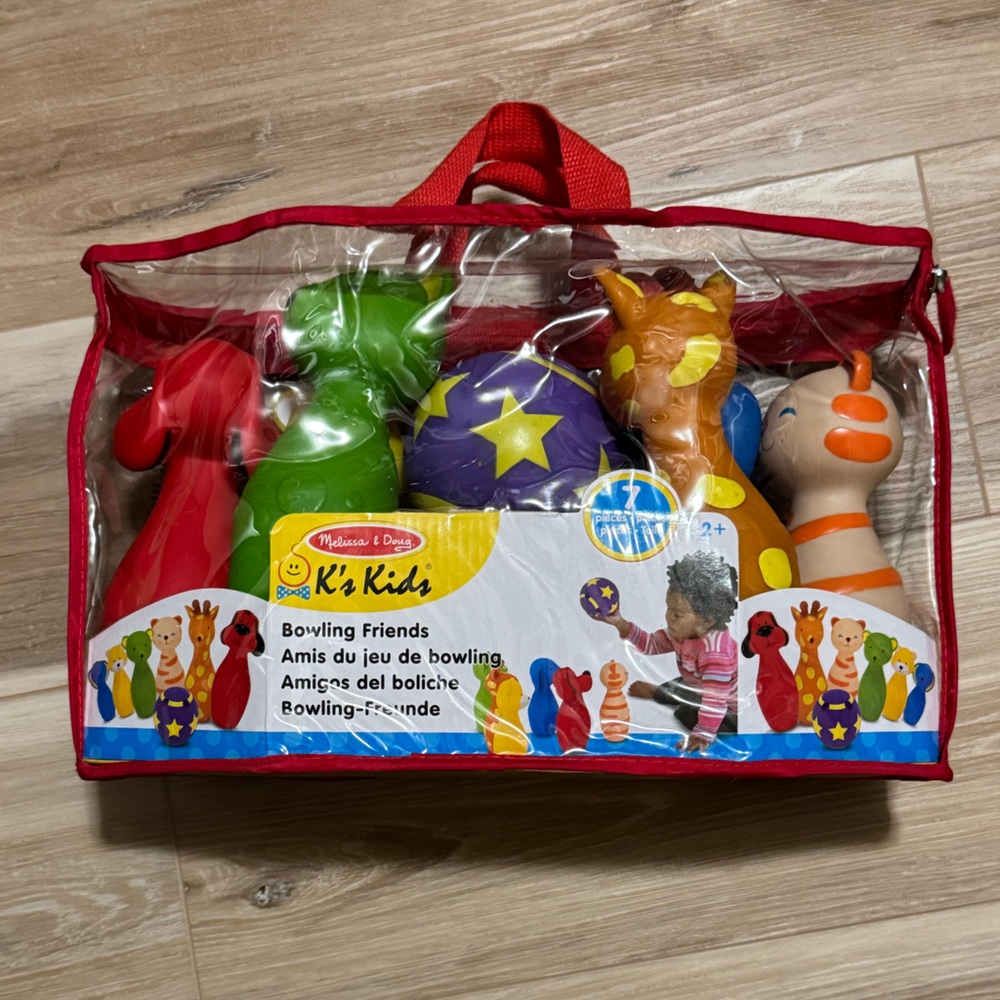 Melissa and Doug bowling set